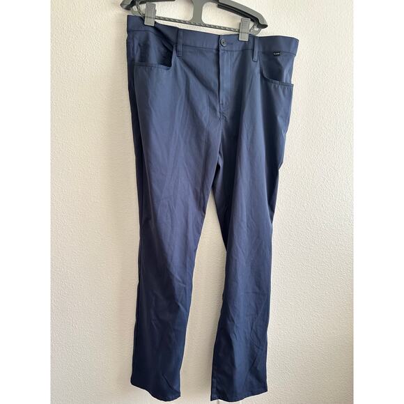 Travis Mathew Open To Close Mens Golf Pant Navy Style 1MT435 Size 40 x 31 - Picture 1 of 8
